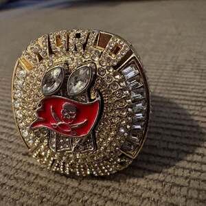 TAMPA BAY BUCCANEERS🏈2020 BRADY SIZE 11 CHAMPIONSHIP🏆RING WITH BLACK RING BOX!